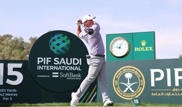 Joaquin Niemann takes 1-shot lead into final round of PIF Saudi International