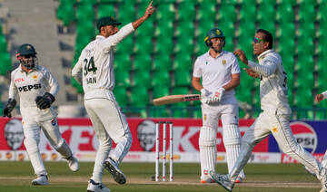 Pakistan fancy chances as spinners run riot in South Africa Test